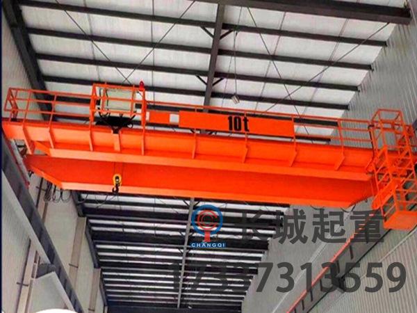 双梁桥式起重机电气系统的核心部件安装